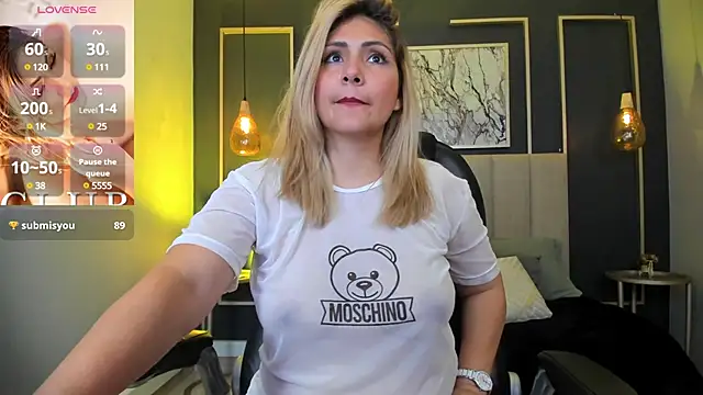 Melanie silver  online show from February 21, 2025, 1:00 am