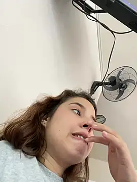 Snapshot of Lia_sex69 chatting on February 22, 2025, 12:40 pm Lia sex69 online show from February 22, 2025, 12:40 pm