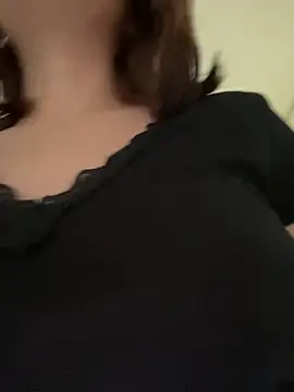 Snapshot of Lia_sex69 chatting on March 6, 2025, 9:20 pm Lia sex69 online show from March 6, 2025, 9:20 pm