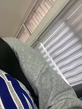 Snapshot of Lia_sex69 chatting on March 7, 2025, 12:01 pm Lia sex69 online show from March 7, 2025, 12:01 pm