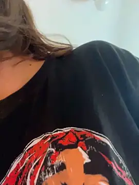 Snapshot of Lia_sex69 chatting on March 21, 2025, 12:17 pm Lia sex69 online show from March 21, 2025, 12:17 pm