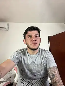 Snapshot of Lia_sex69 chatting on March 22, 2025, 8:40 am Lia sex69 online show from March 22, 2025, 8:40 am