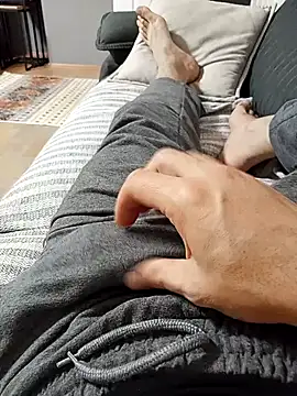 Snapshot of xozox chatting on November 23, 2025, 10:53 pm xozox online show from November 23, 2025, 10:53 pm