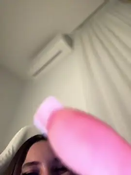 Snapshot of babyyboomm chatting on February 18, 2025, 5:31 am babyyboomm online show from February 18, 2025, 5:31 am