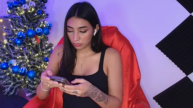  Aura- online show from January 13, 2026, 3:12 am