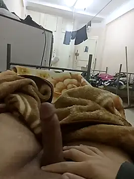 Hot Boy 2004 online show from February 8, 2025, 1:22 am