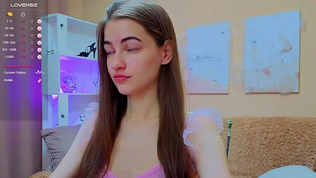 AstoriyaNight online show from October 25, 2025, 4:09 am