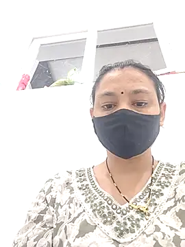 Snapshot of Aaradhya chatting on April 12, 2026, 12:59 am Aaradhya online show from April 12, 2026, 12:59 am