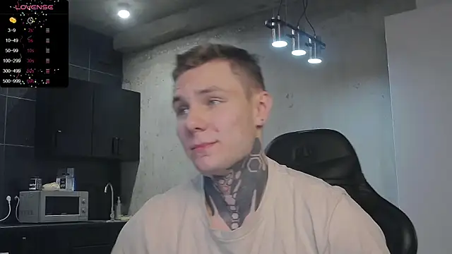 Snapshot of Lechery_boy chatting on December 28, 2024, 10:03 am Lechery boy online show from December 28, 2024, 10:03 am