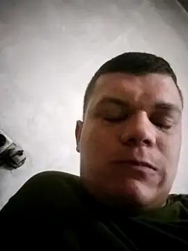 Snapshot of Kranik210 chatting on February 15, 2026, 11:45 pm Kranik210 online show from February 15, 2026, 11:45 pm