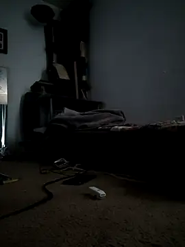 Snapshot of LongDickZee562 chatting on September 10, 2025, 5:13 pm LongDickZee562 online show from September 10, 2025, 5:13 pm