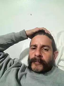 Snapshot of LongDickZee562 chatting on November 18, 2025, 9:14 am LongDickZee562 online show from November 18, 2025, 9:14 am