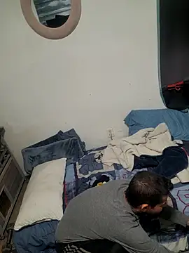 Snapshot of LongDickZee562 chatting on November 29, 2025, 7:17 pm LongDickZee562 online show from November 29, 2025, 7:17 pm