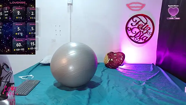 cleopatraa online show from February 26, 2025, 7:27 pm