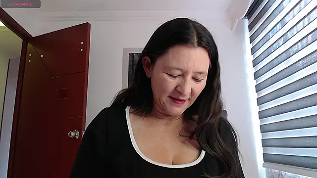  Alice Horny Gh online show from April 4, 2026, 5:54 pm