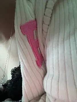 Snapshot of Seena-Mochi chatting on December 5, 2024, 3:59 am Seena-Mochi online show from December 5, 2024, 3:59 am