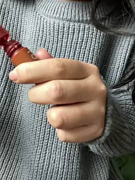 Snapshot of Seena-Mochi chatting on December 24, 2024, 7:49 am Seena-Mochi online show from December 24, 2024, 7:49 am