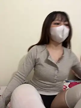 Snapshot of Seena-Mochi chatting on December 30, 2024, 4:20 am Seena-Mochi online show from December 30, 2024, 4:20 am