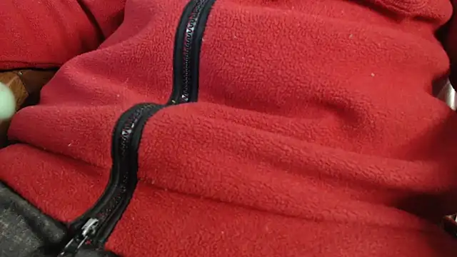 smoothandtiny online show from March 19, 2025, 2:57 pm