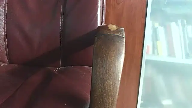 smoothandtiny online show from March 18, 2026, 8:06 am