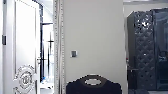 Snapshot of KIZLAZIMYaa chatting on November 22, 2025, 4:00 am KIZLAZIMYaa online show from November 22, 2025, 4:00 am