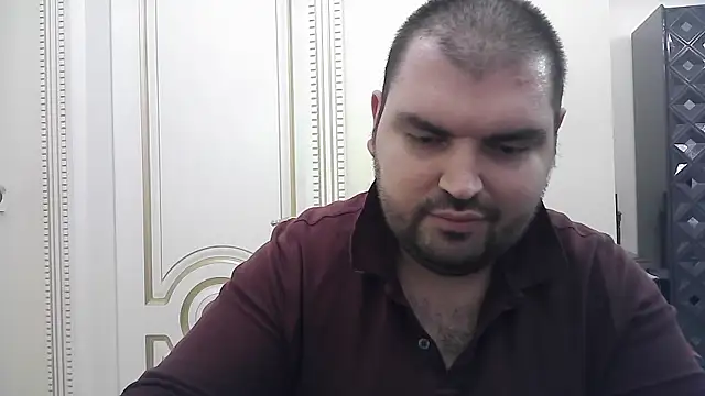 Snapshot of KIZLAZIMYaa chatting on November 28, 2025, 4:42 pm KIZLAZIMYaa online show from November 28, 2025, 4:42 pm