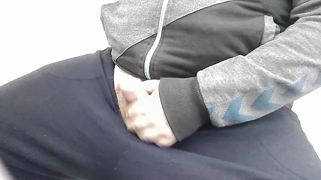 KIZLAZIMYaa online show from February 3, 2026, 10:42 am