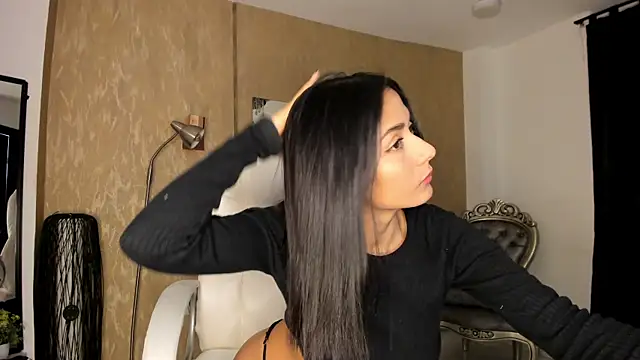 your khloe online show from December 13, 2024, 1:33 pm