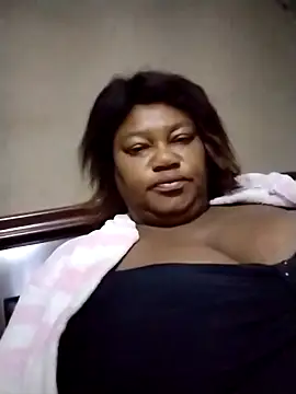 MATUREBUSSTY online show from September 26, 2025, 1:42 am