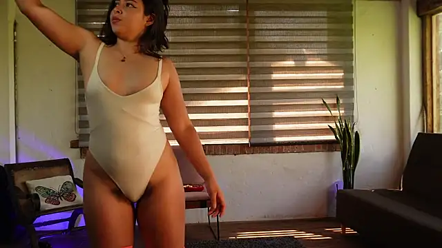 Snapshot of Kozzy_ chatting on January 13, 2025, 6:38 pm Kozzy online show from January 13, 2025, 6:38 pm