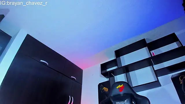 innsolemnia online show from February 5, 2025, 9:57 am