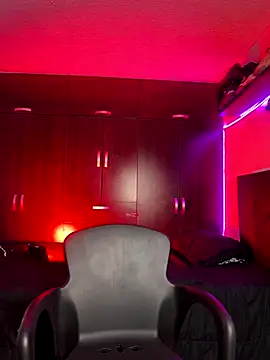 innsolemnia online show from October 18, 2025, 8:15 am