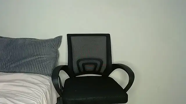 Snapshot of Perqueen chatting on March 21, 2025, 1:23 pm Perqueen online show from March 21, 2025, 1:23 pm