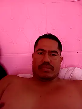 Snapshot of negro15cm17 chatting on January 15, 2026, 4:55 pm negro15cm17 online show from January 15, 2026, 4:55 pm