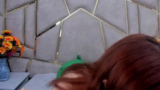 Kloe Candy1 online show from January 17, 2025, 4:17 am