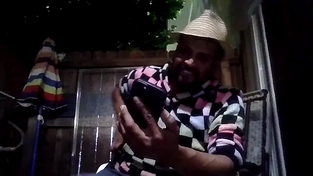 Snapshot of MrDickUdown24_7 chatting on February 6, 2026, 1:25 pm MrDickUdown24 7 online show from February 6, 2026, 1:25 pm