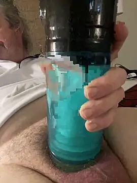 Helmut1971 online show from October 14, 2025, 5:58 pm