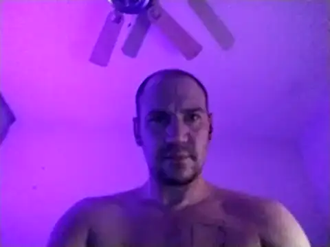 Snapshot of Ajhustler1@xh chatting on March 18, 2025, 6:25 am Ajhustler1xh online show from March 18, 2025, 6:25 am