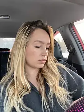 Snapshot of StasyWood chatting on January 15, 2025, 4:25 am StasyWood online show from January 15, 2025, 4:25 am