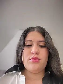 Natalia Cleark09 online show from November 8, 2025, 3:23 pm