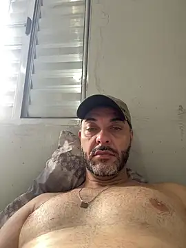 Snapshot of Maiconp78 chatting on April 5, 2026, 2:58 pm Maiconp78 online show from April 5, 2026, 2:58 pm