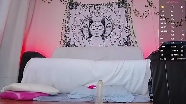 Snapshot of Liberty__ chatting on October 18, 2025, 5:10 am Liberty online show from October 18, 2025, 5:10 am