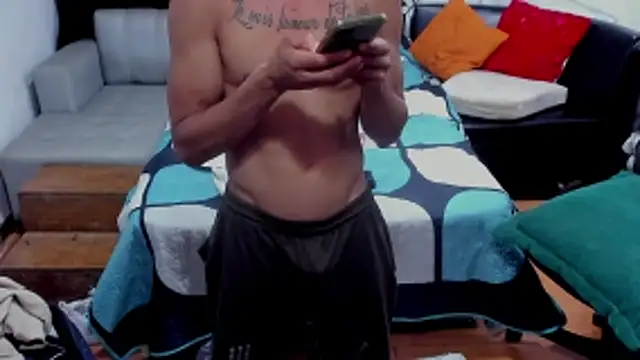 Snapshot of Brunocuttie94 chatting on June 4, 2026, 9:54 pm Brunocuttie94 online show from June 4, 2026, 9:54 pm