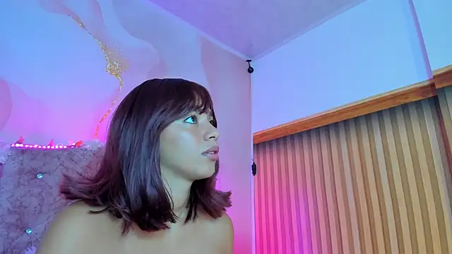 Snapshot of Khassia_f32 chatting on March 11, 2025, 10:51 am Khassia f32 online show from March 11, 2025, 10:51 am