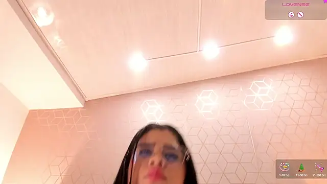 Emilyboobss online show from December 30, 2024, 10:21 am