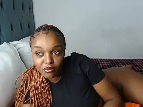 FaeMDom2 online show from December 14, 2024, 5:03 pm