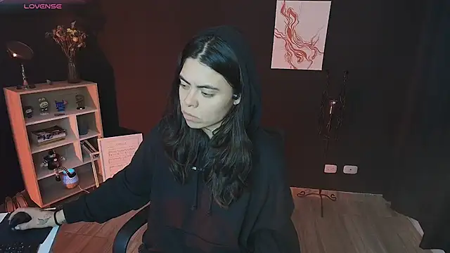  WednesdayFriday  online show from February 5, 2025, 12:10 am