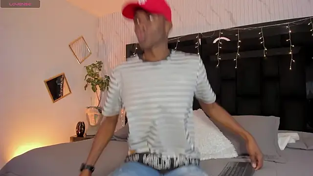 JacksonMuller  online show from March 19, 2026, 1:15 pm