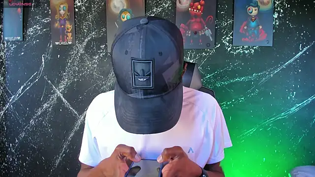 JacksonMuller  online show from March 31, 2026, 1:44 pm