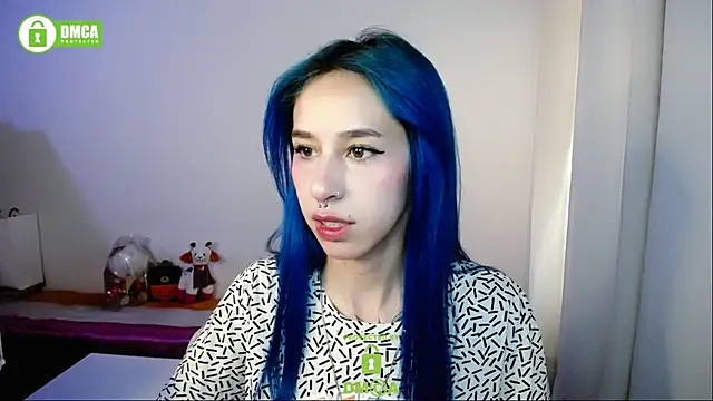 dakota senju online show from December 17, 2025, 9:32 pm